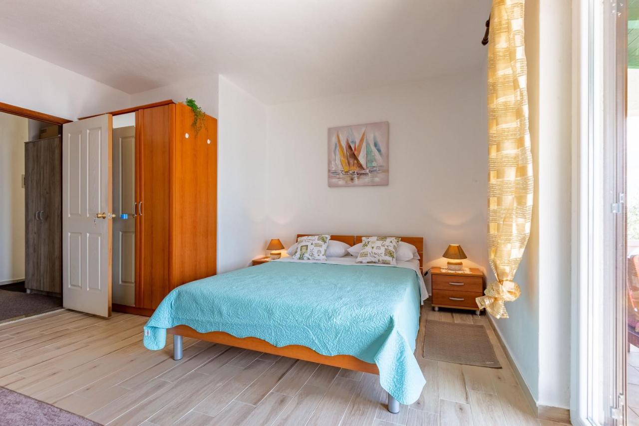 Mare-More Studio W Balcony And Beach Front And View Zadar Buitenkant foto